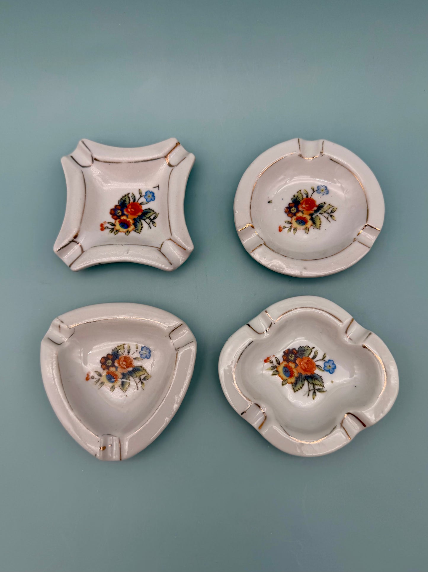 Annette Set-Smoking Accessory-Pearl's Puff Parlor