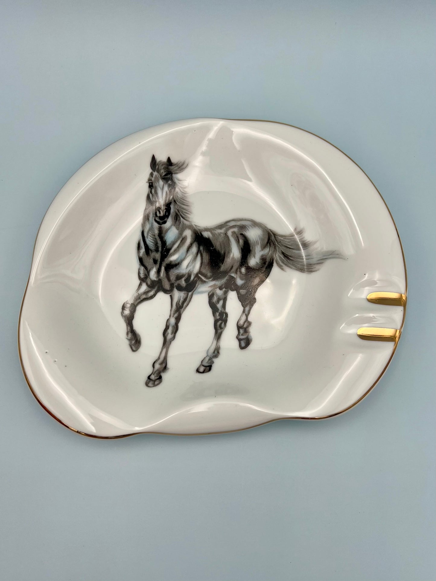 Apollo-Smoking Accessory-Pearl's Puff Parlor