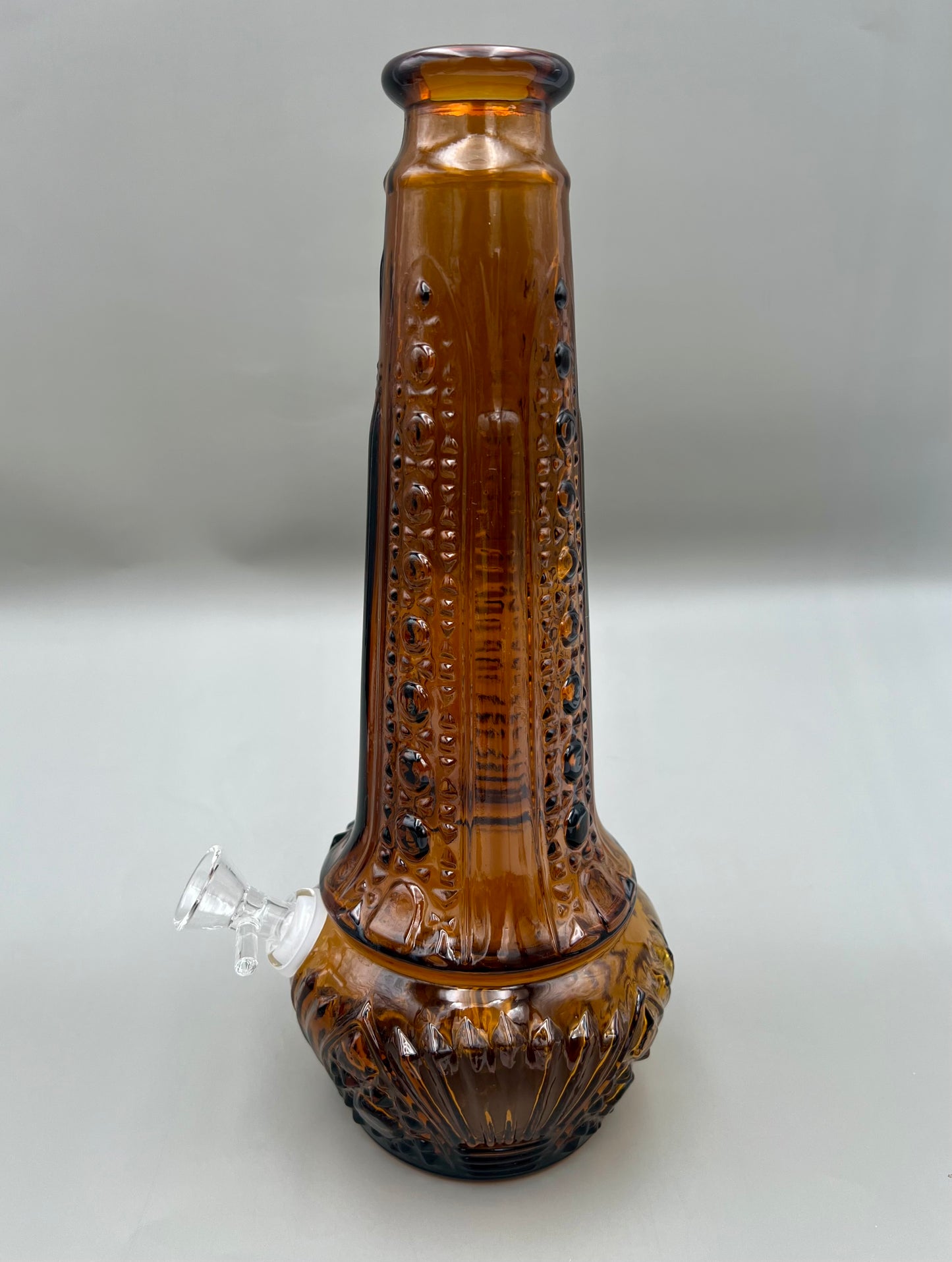 Babs-Decanter-Pearl's Puff Parlor
