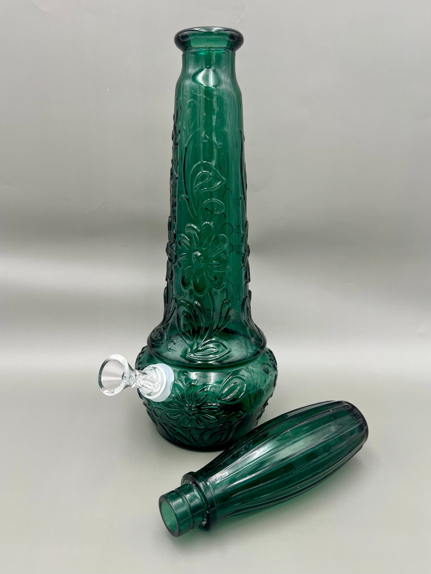 Babs-Decanter-Pearl's Puff Parlor
