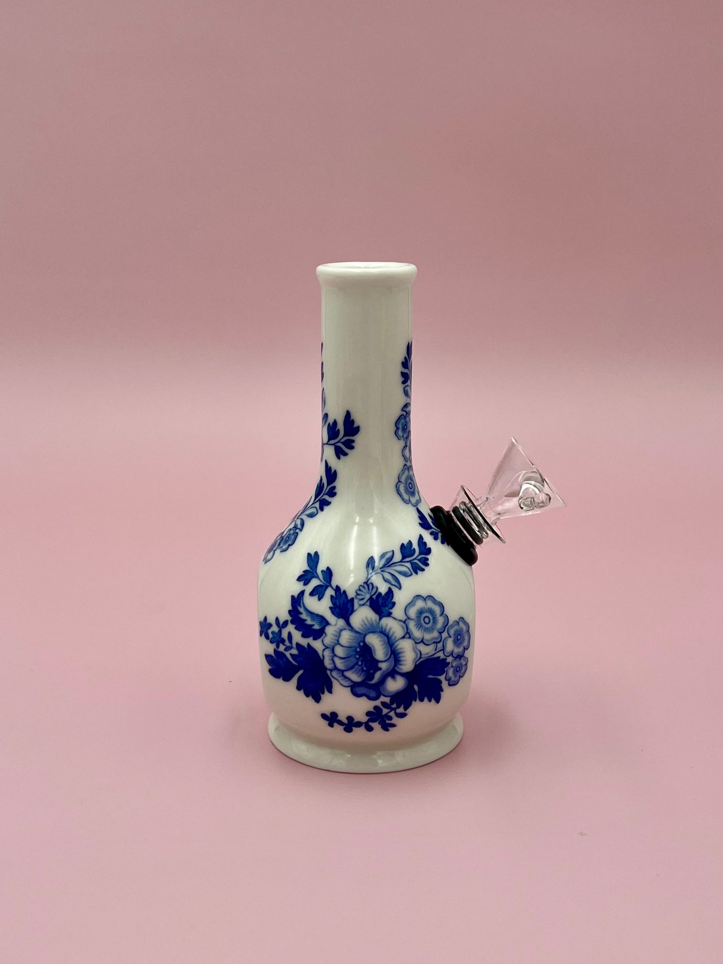 Betty-Petite Water Pipe-Pearl's Puff Parlor