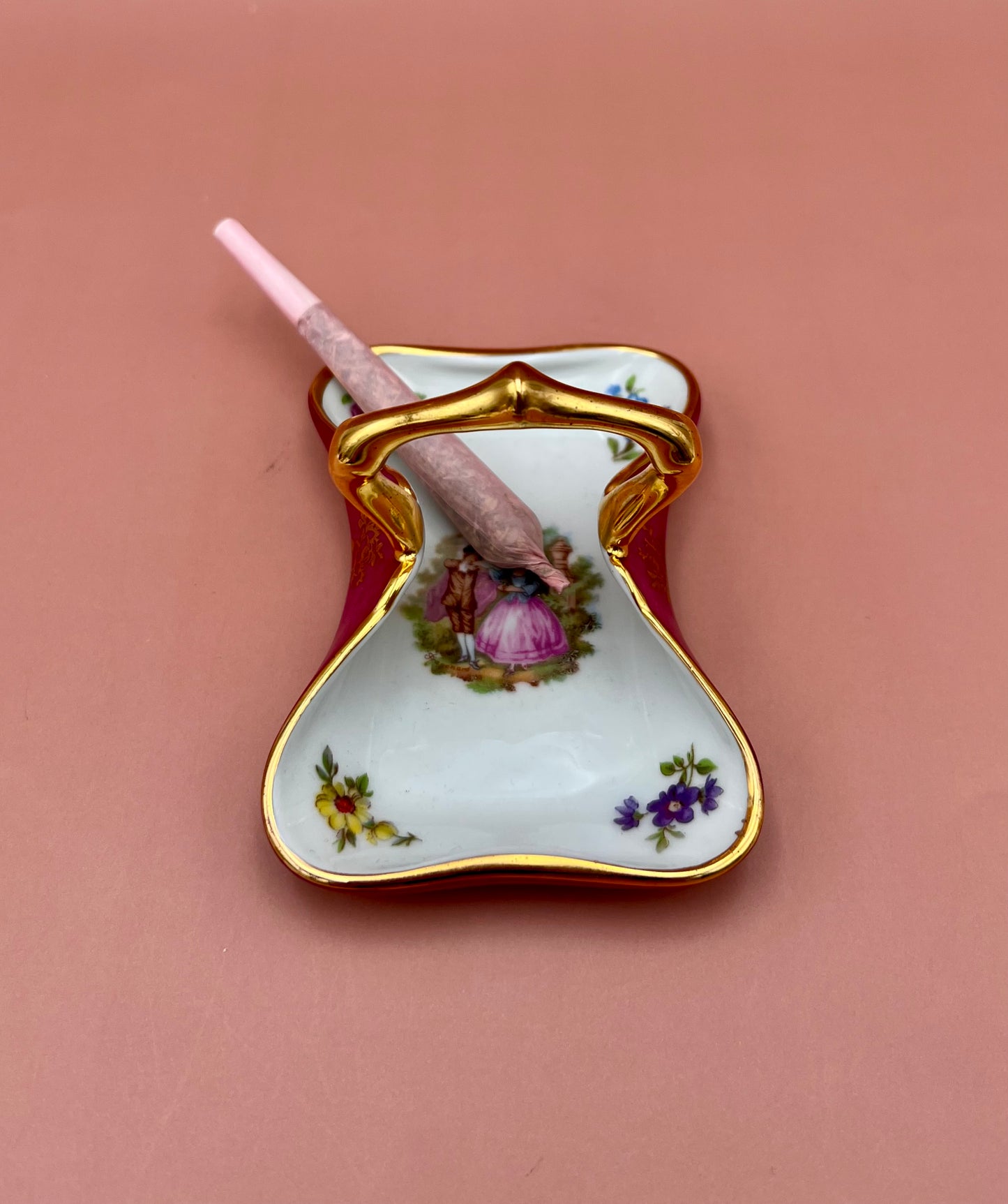 Charlene-Smoking Accessory-Pearl's Puff Parlor
