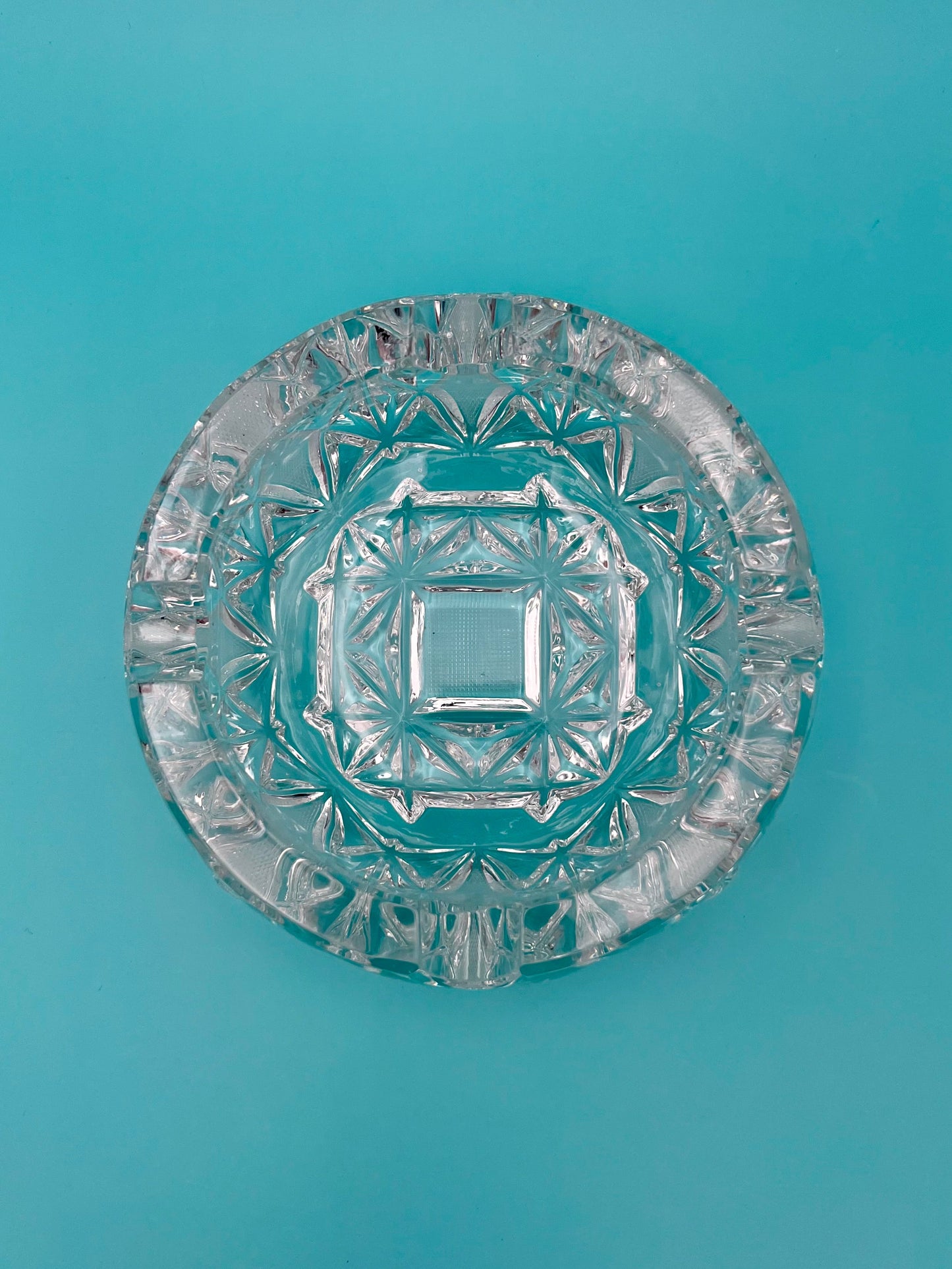 Crystal-Smoking Accessory-Pearl's Puff Parlor