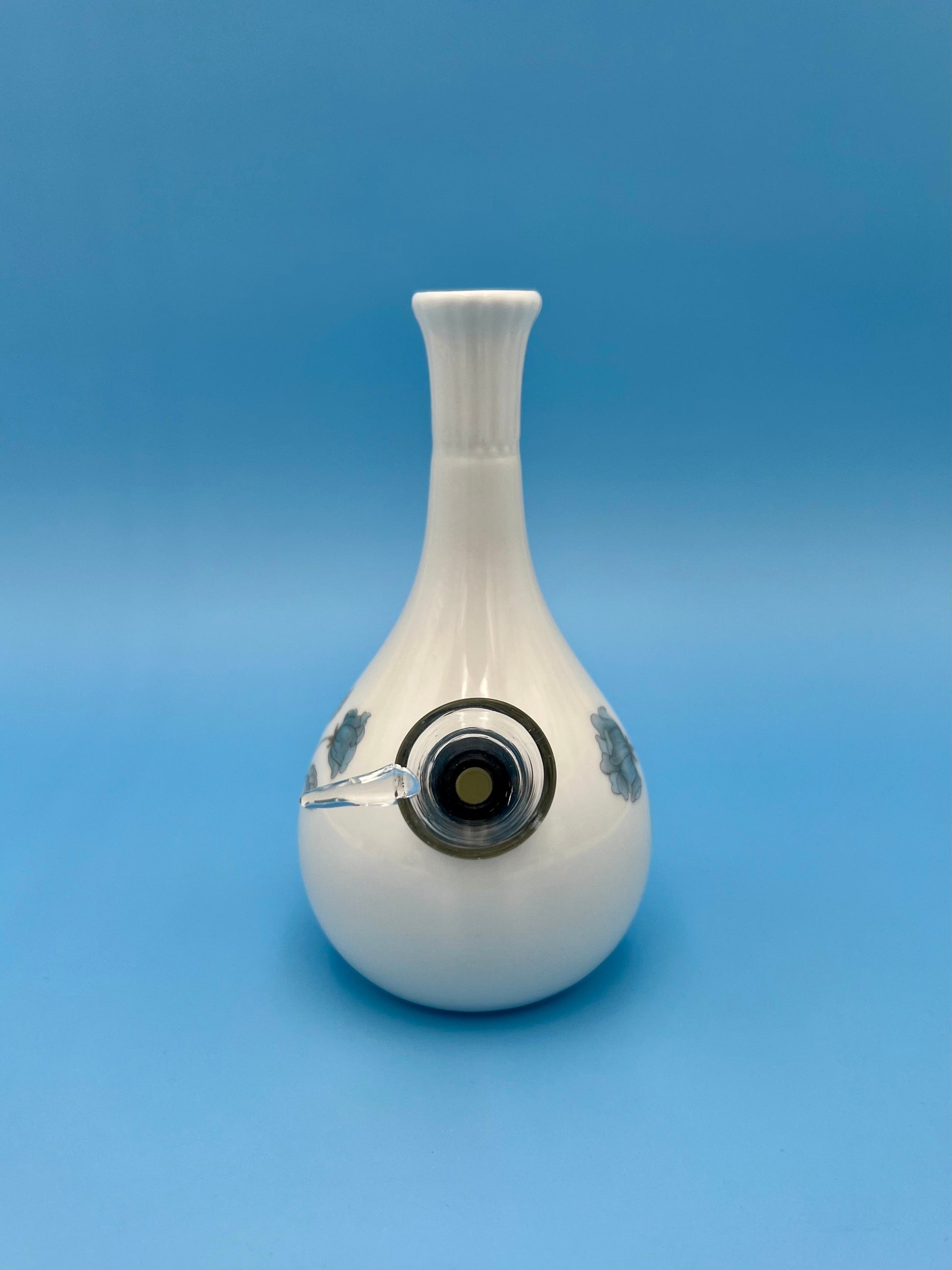 Elsa-Petite Water Pipe-Pearl's Puff Parlor