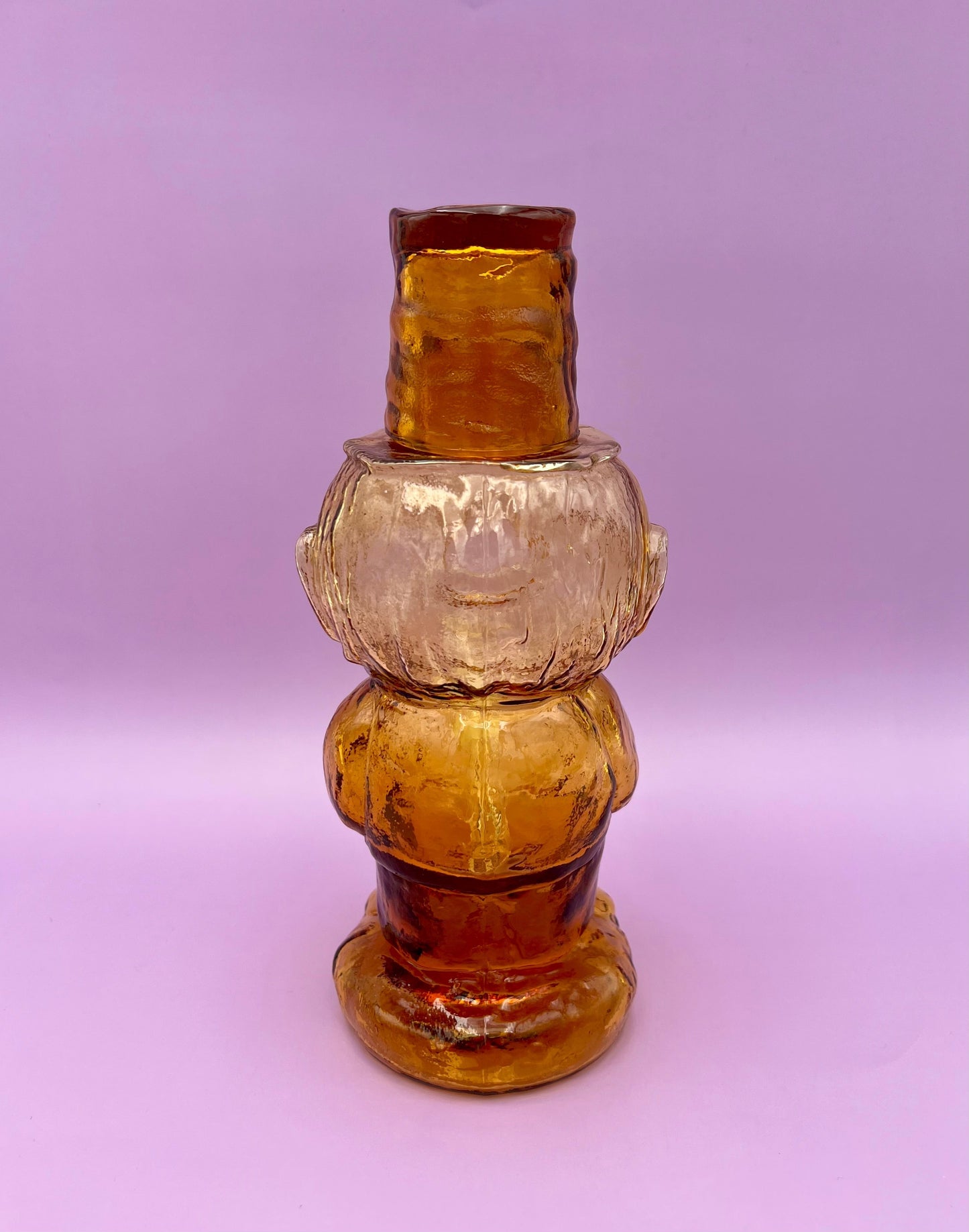 Liam-Decanter-Pearl's Puff Parlor
