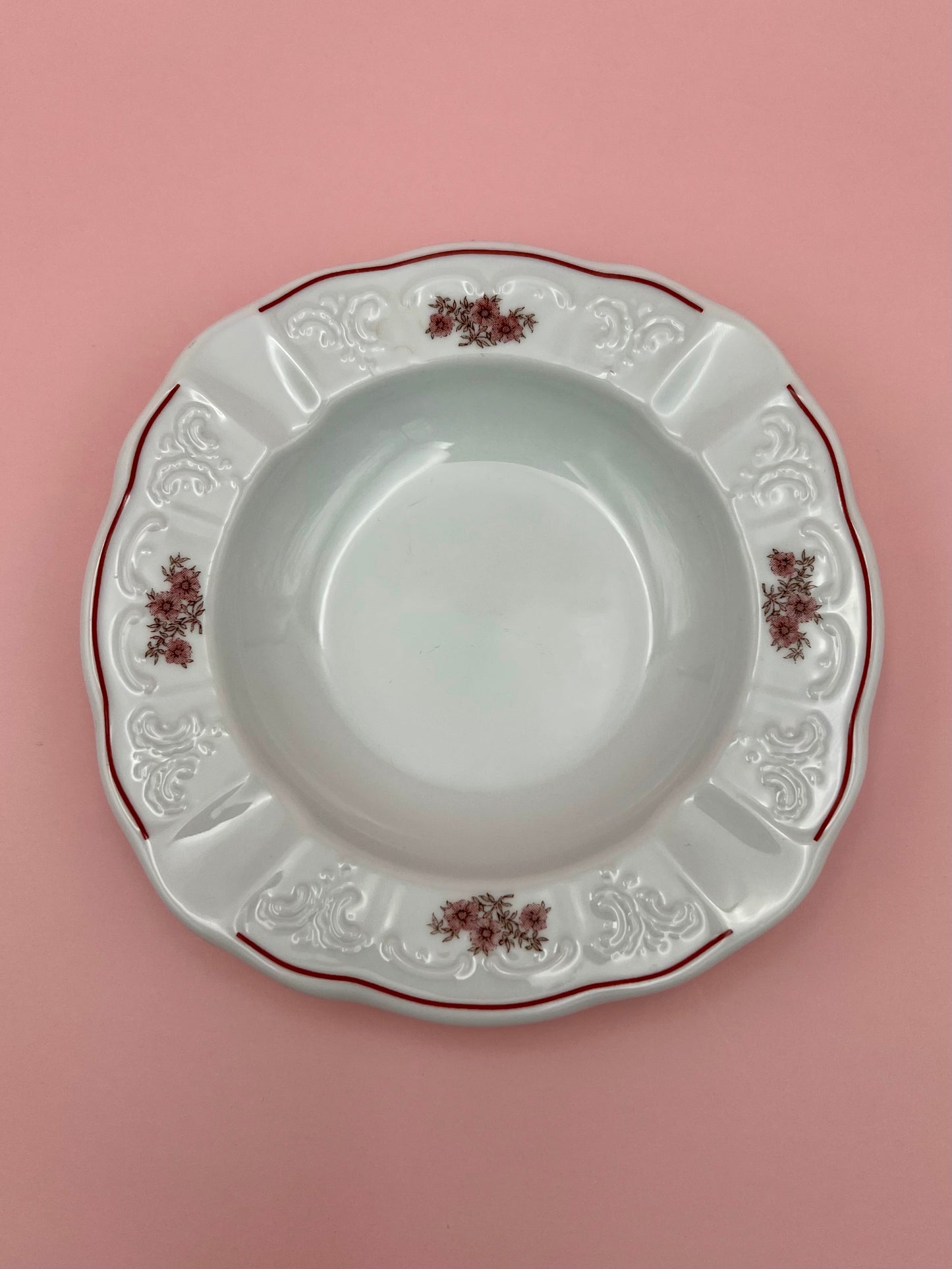 Lillian-Smoking Accessory-Pearl's Puff Parlor