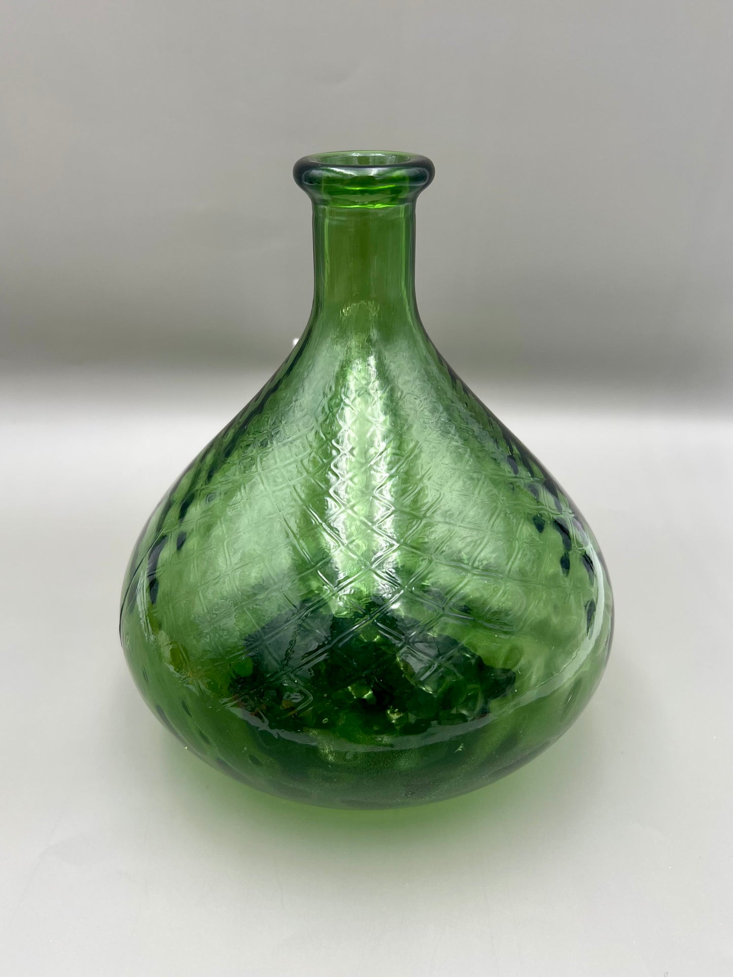 Loretta-Decanter-Pearl's Puff Parlor