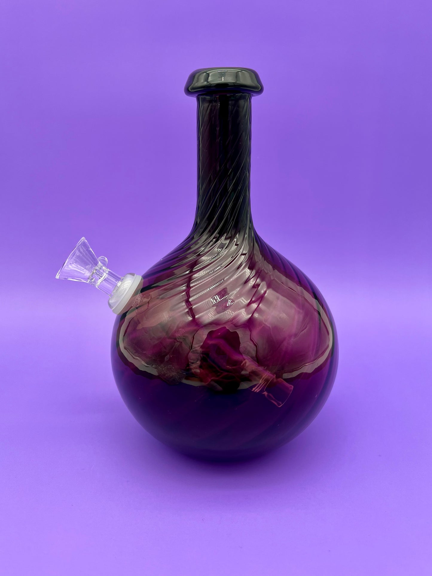 Mary-Decanter-Pearl's Puff Parlor