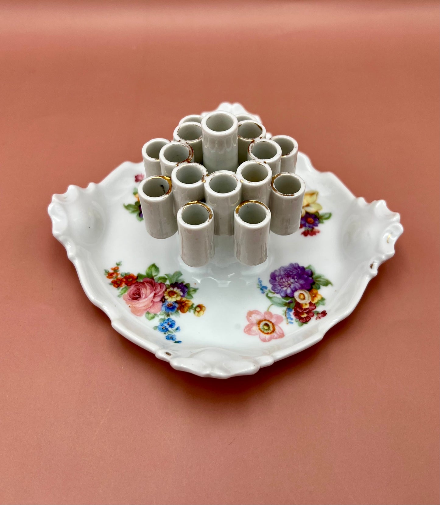 Mia-Smoking Accessory-Pearl's Puff Parlor