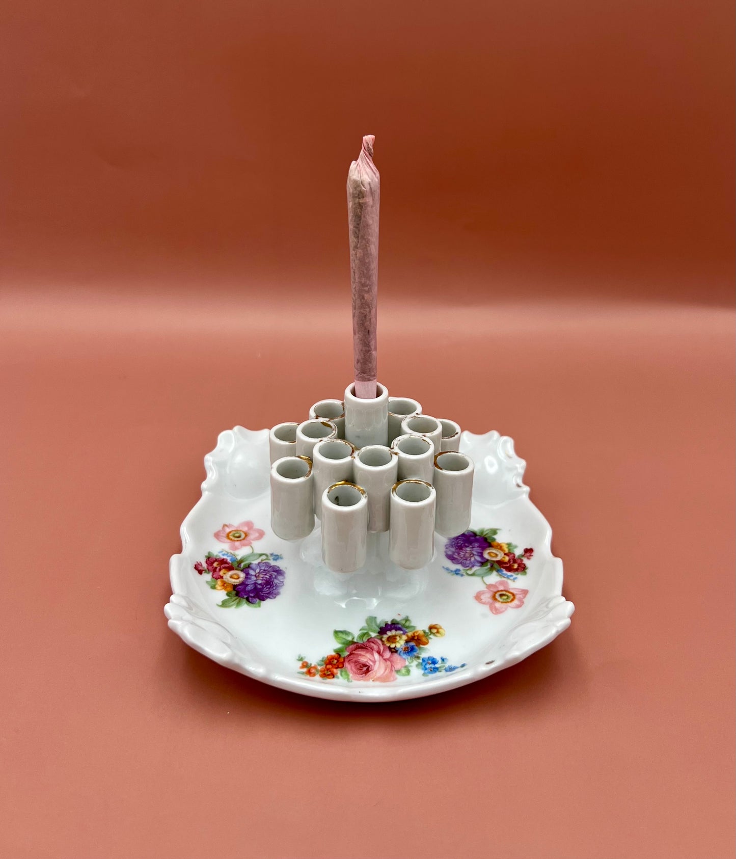 Mia-Smoking Accessory-Pearl's Puff Parlor