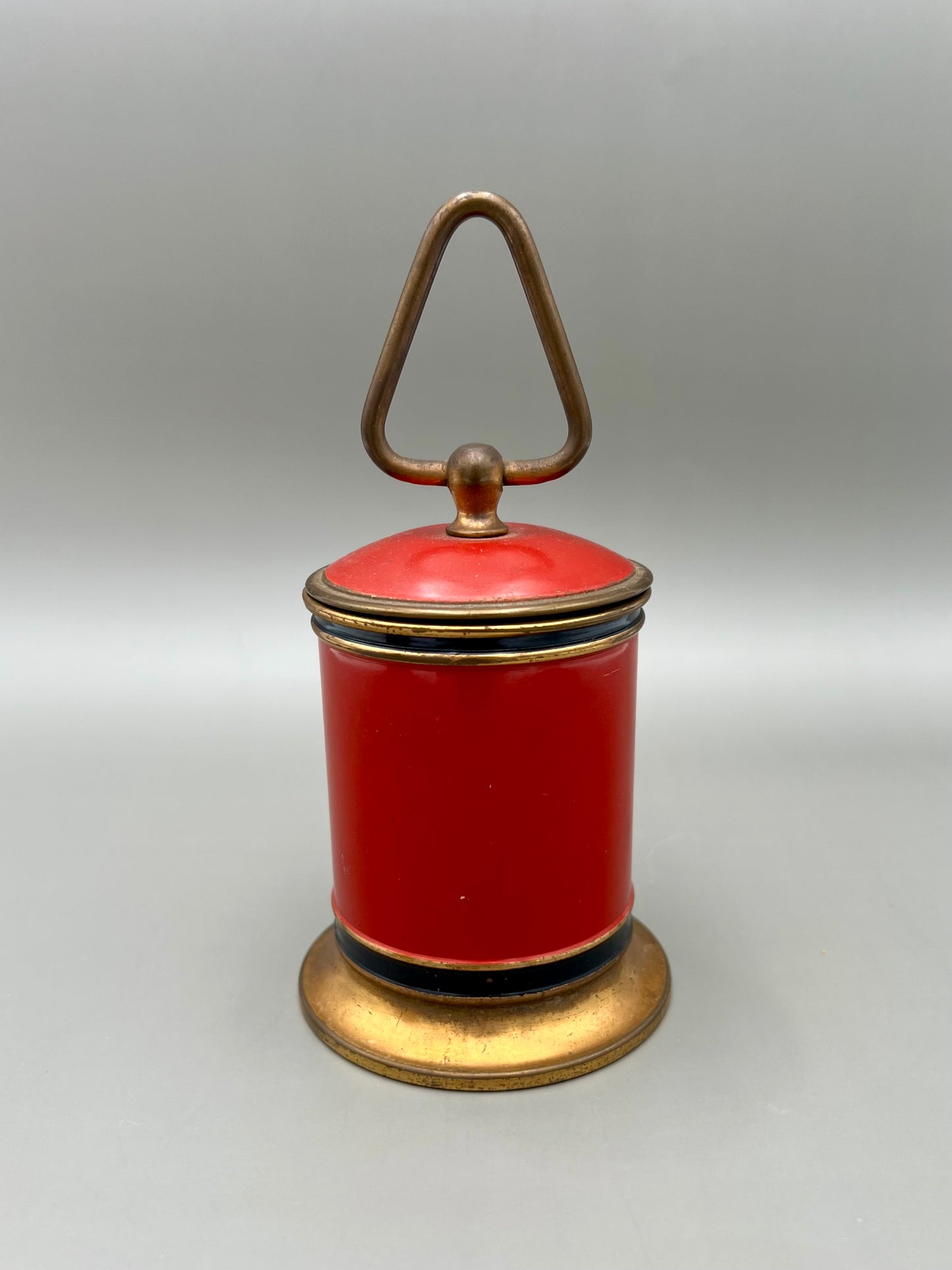 Parker-Smoking Accessory-Pearl's Puff Parlor