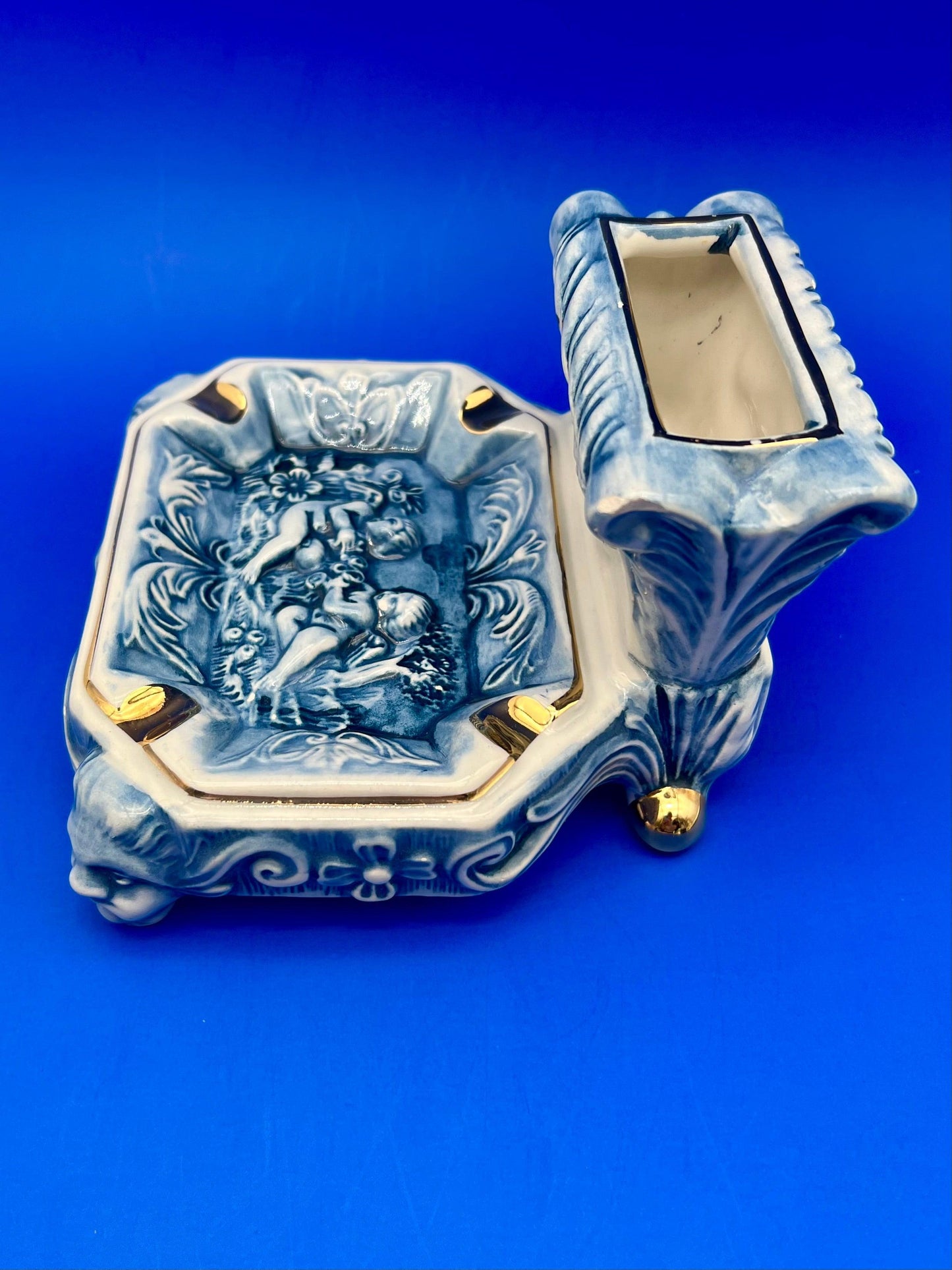 Raffaella-Smoking Accessory-Pearl's Puff Parlor
