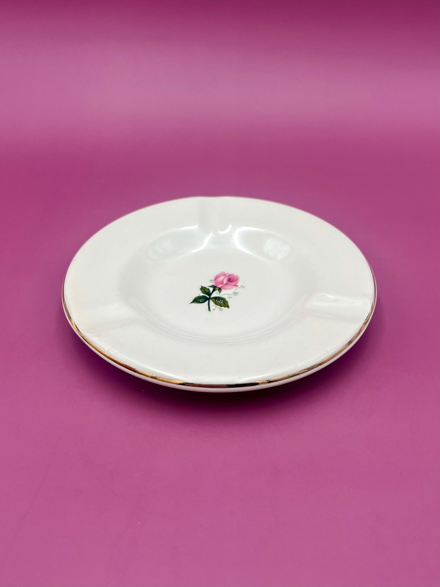 Rosalynn-Smoking Accessory-Pearl's Puff Parlor