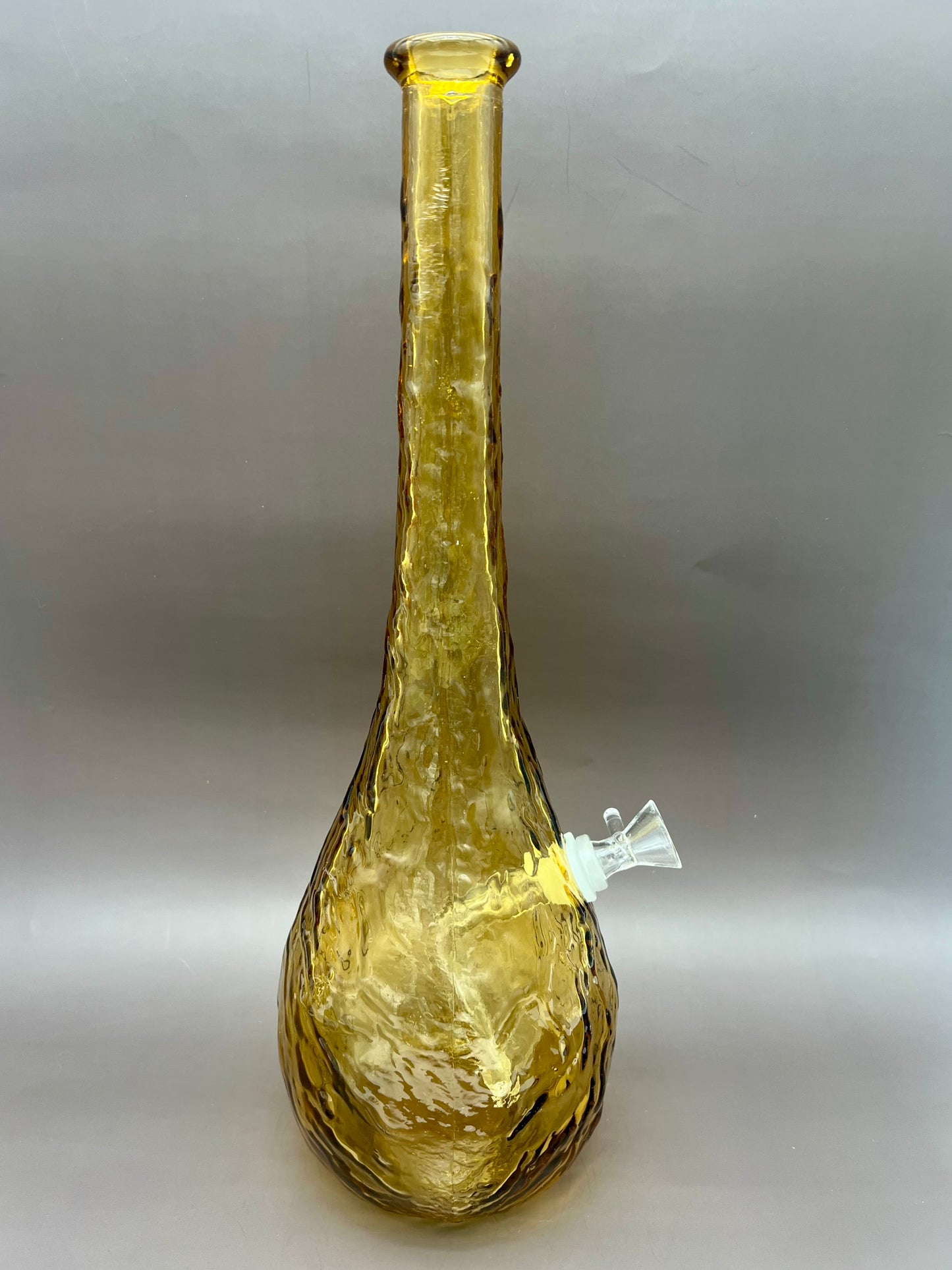 Tammy-Decanter-Pearl's Puff Parlor