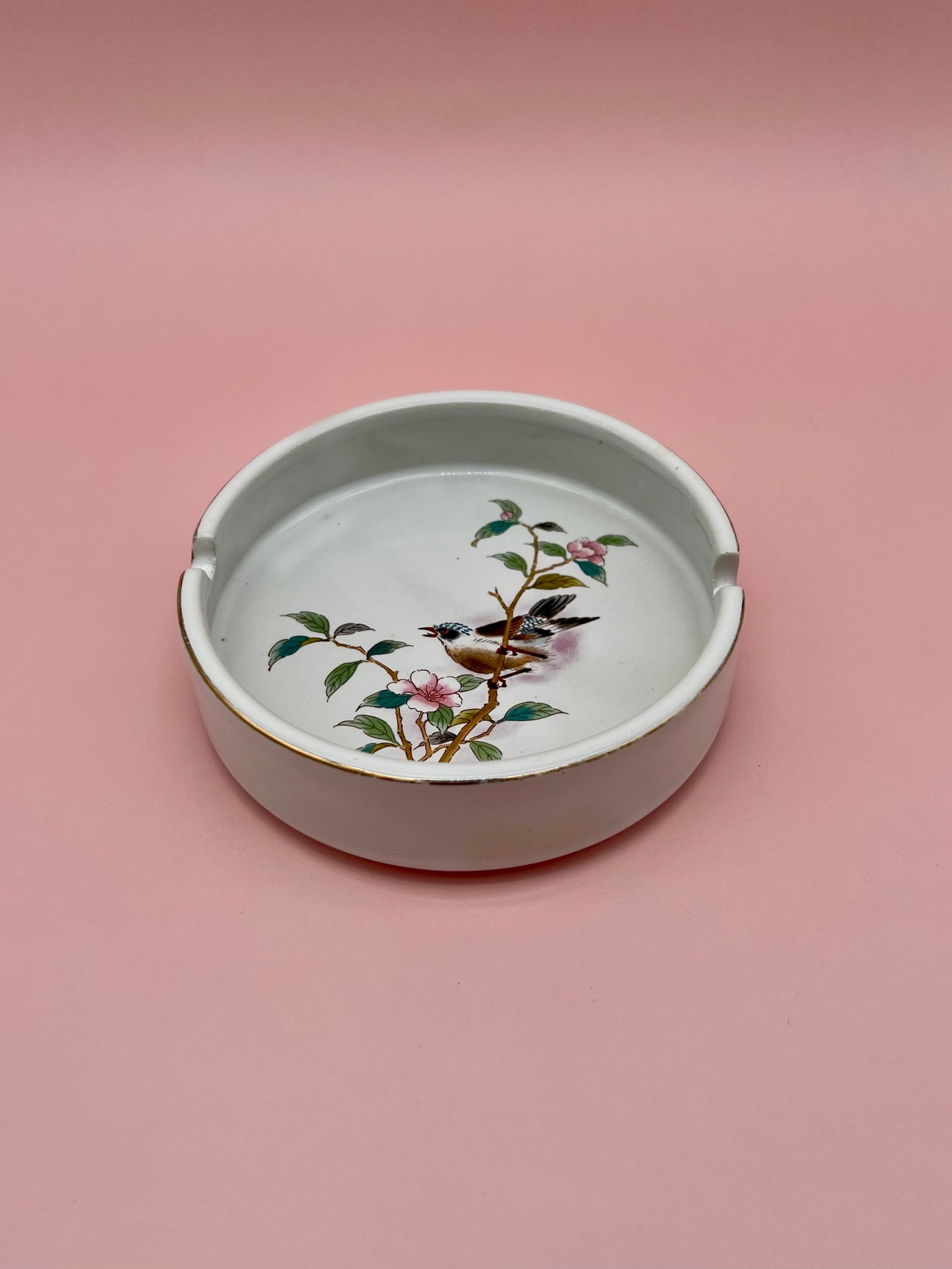 Tori-Smoking Accessory-Pearl's Puff Parlor