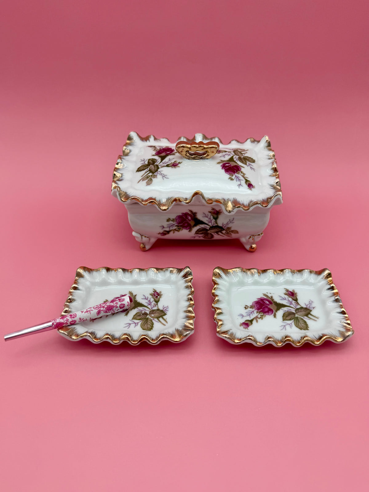 Madge Set