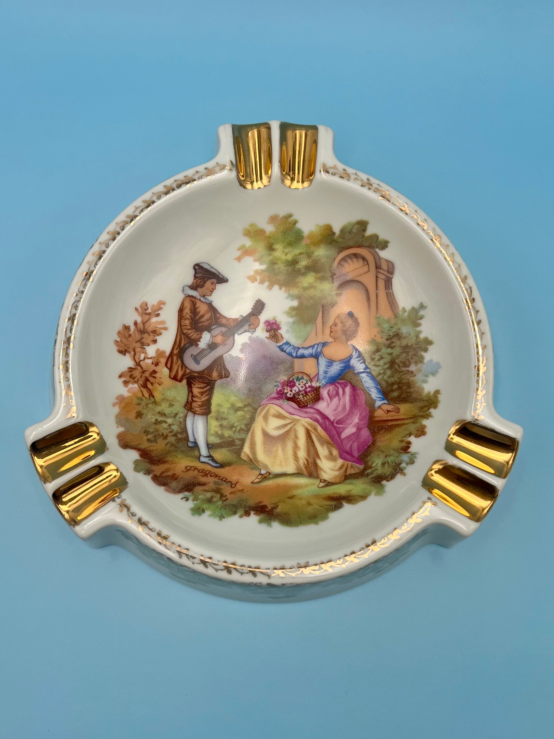 Aimee-Smoking Accessory-Pearl&#39;s Puff Parlor