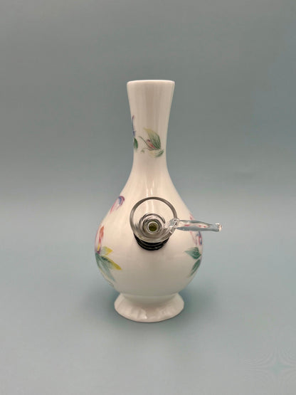 Amanda-Petite Water Pipe-Pearl&#39;s Puff Parlor