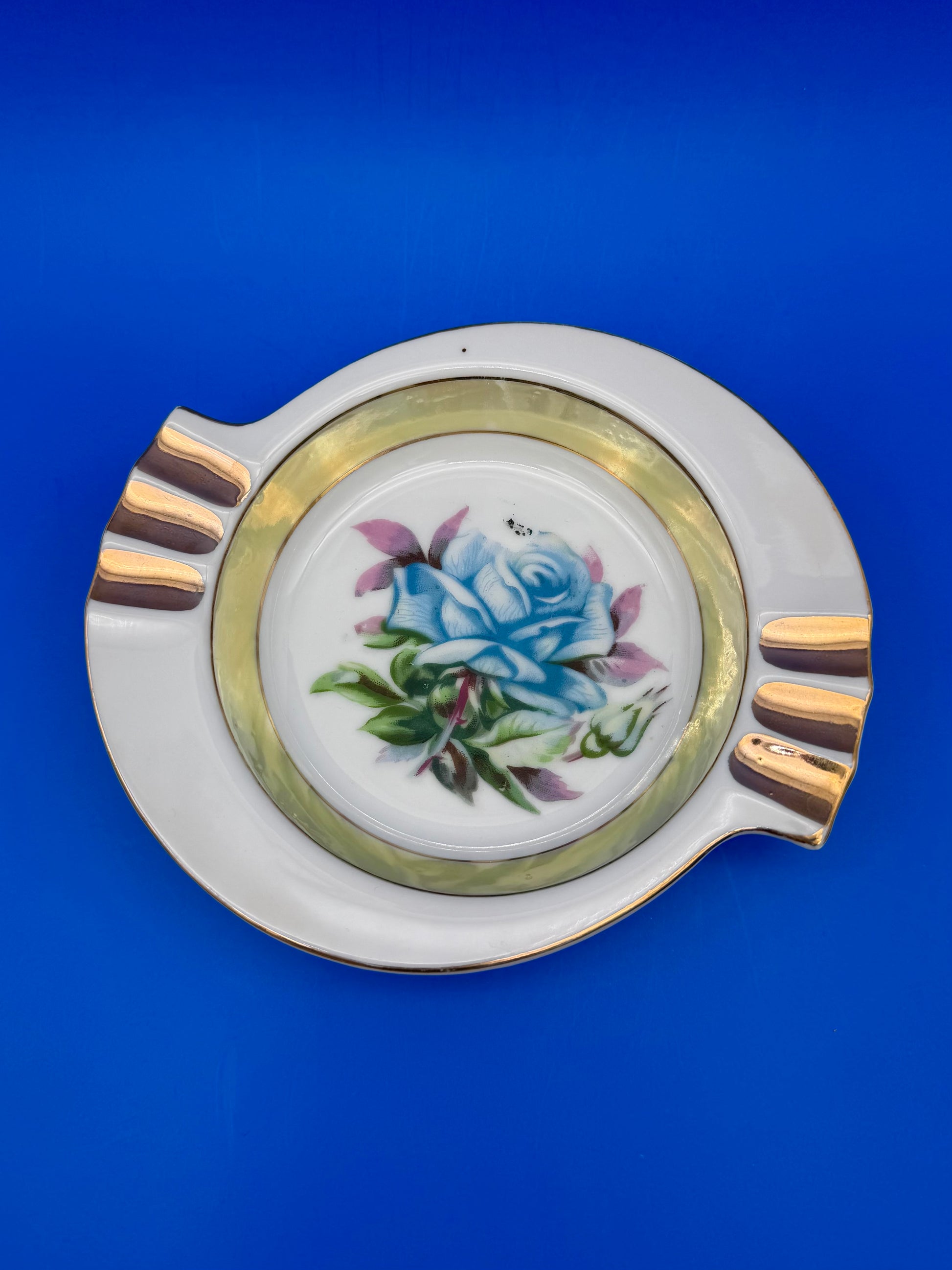 Azure-Smoking Accessory-Pearl's Puff Parlor