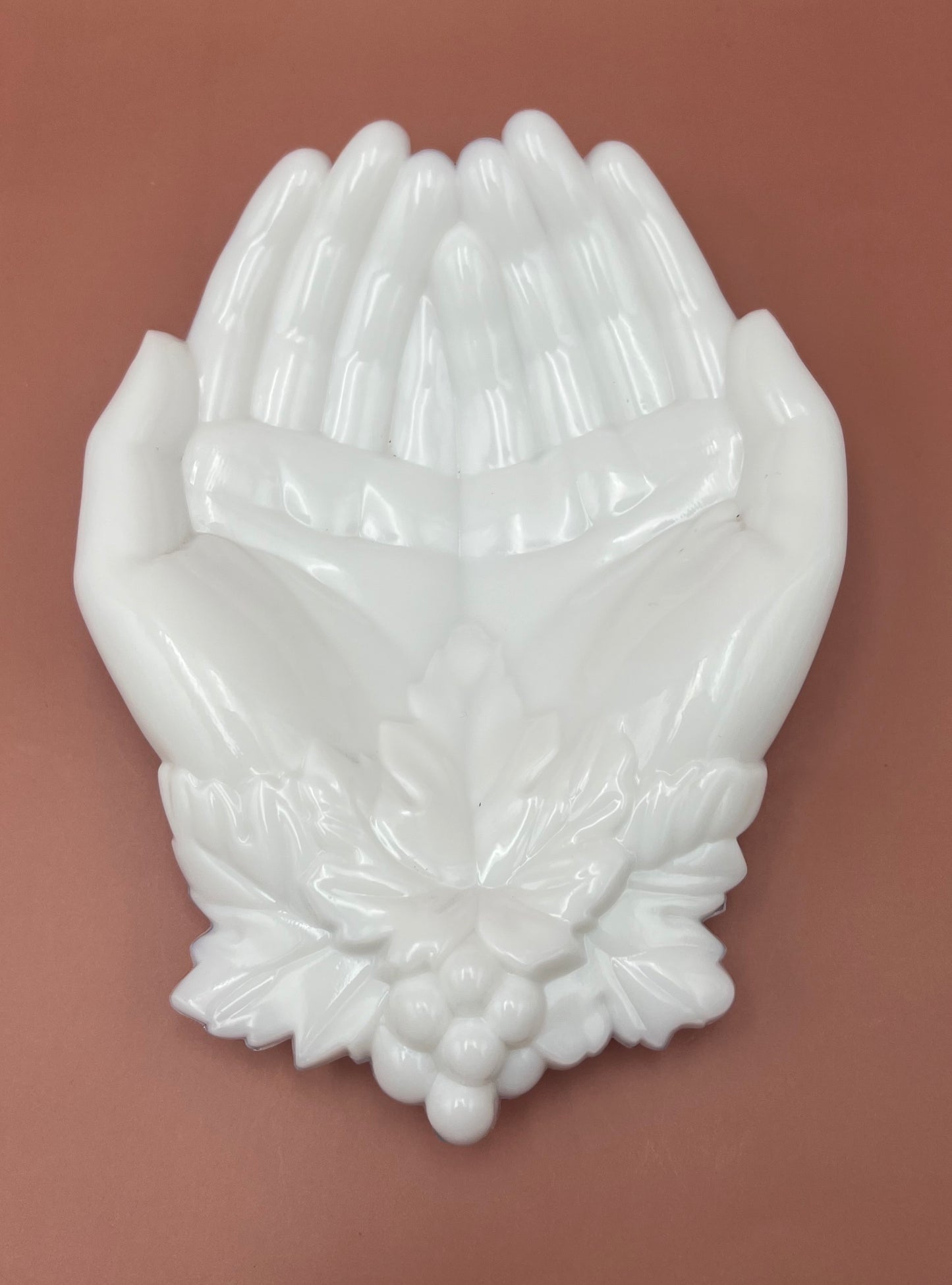 Beatrice-Smoking Accessory-Pearl's Puff Parlor