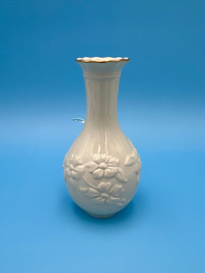 Beth-Petite Water Pipe-Pearl&#39;s Puff Parlor
