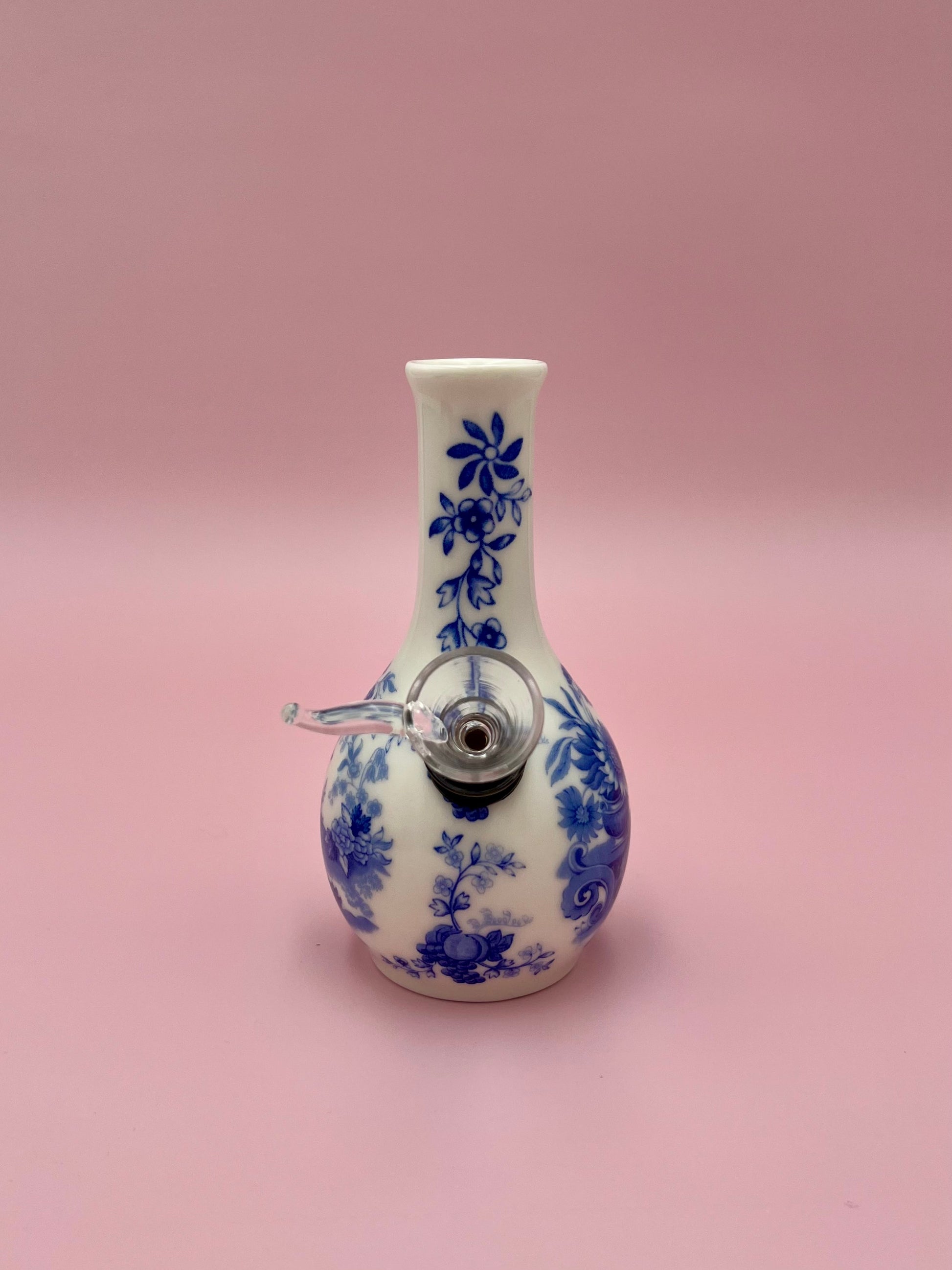 Betsy-Petite Water Pipe-Pearl's Puff Parlor
