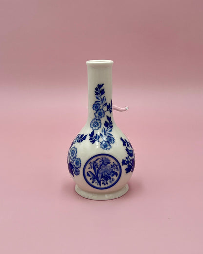 Betty-Petite Water Pipe-Pearl's Puff Parlor