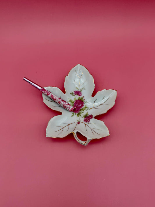 Blossom-Smoking Accessory-Pearl's Puff Parlor