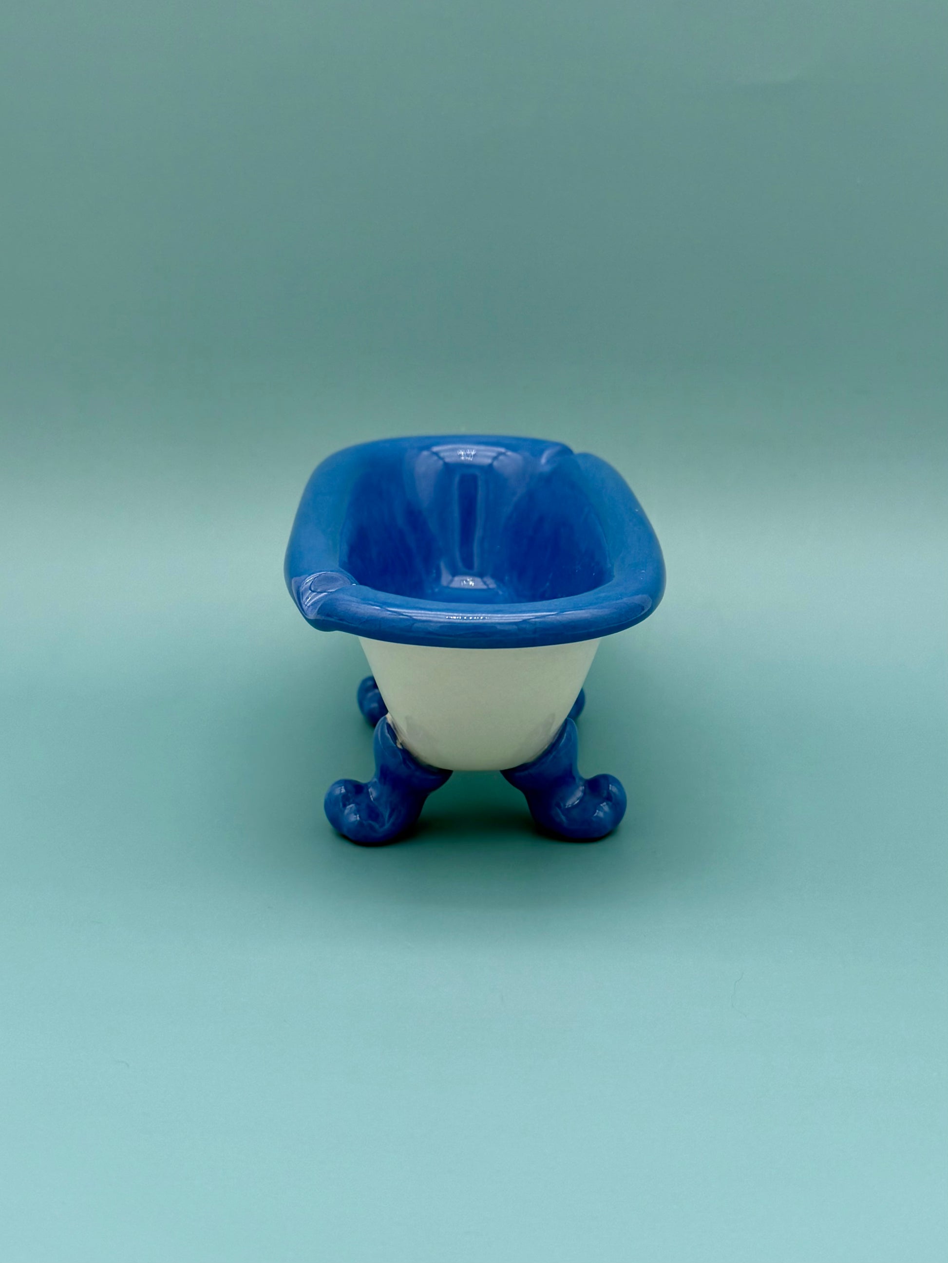 Bobbie-Smoking Accessory-Pearl's Puff Parlor