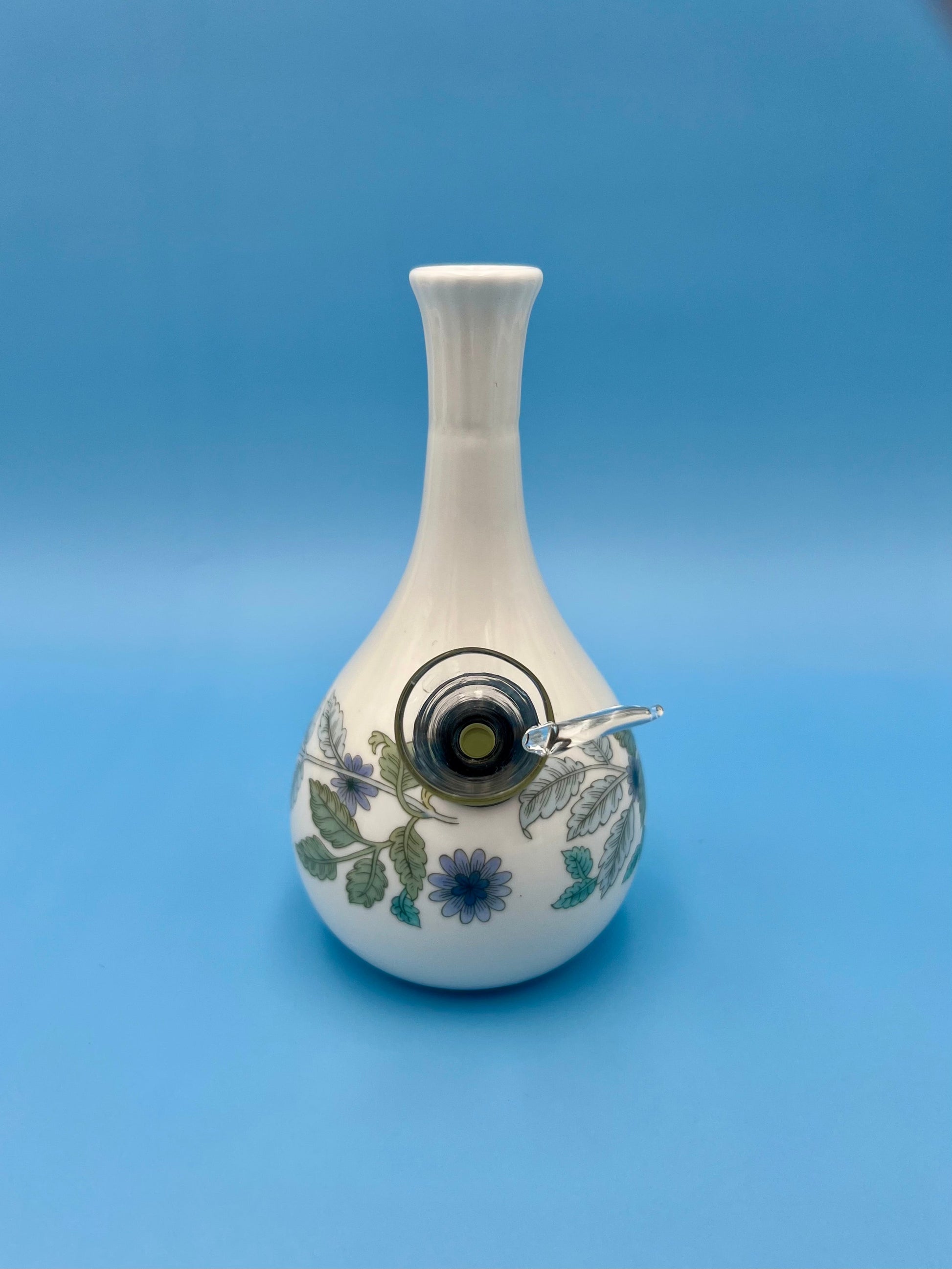 Brenda-Petite Water Pipe-Pearl's Puff Parlor