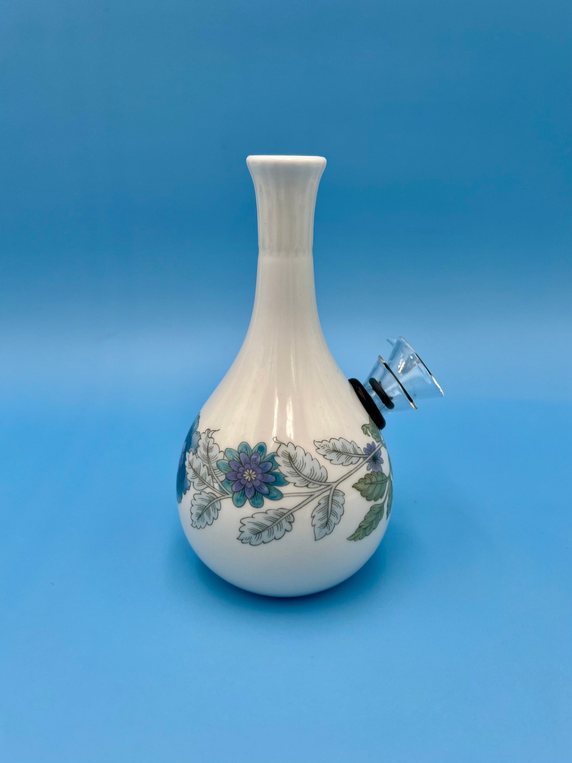 Brenda-Petite Water Pipe-Pearl's Puff Parlor