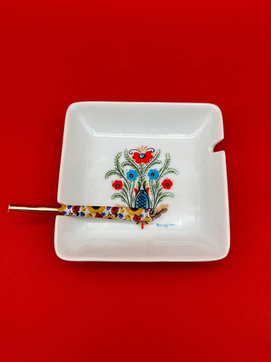 Brynn-Smoking Accessory-Pearl&#39;s Puff Parlor