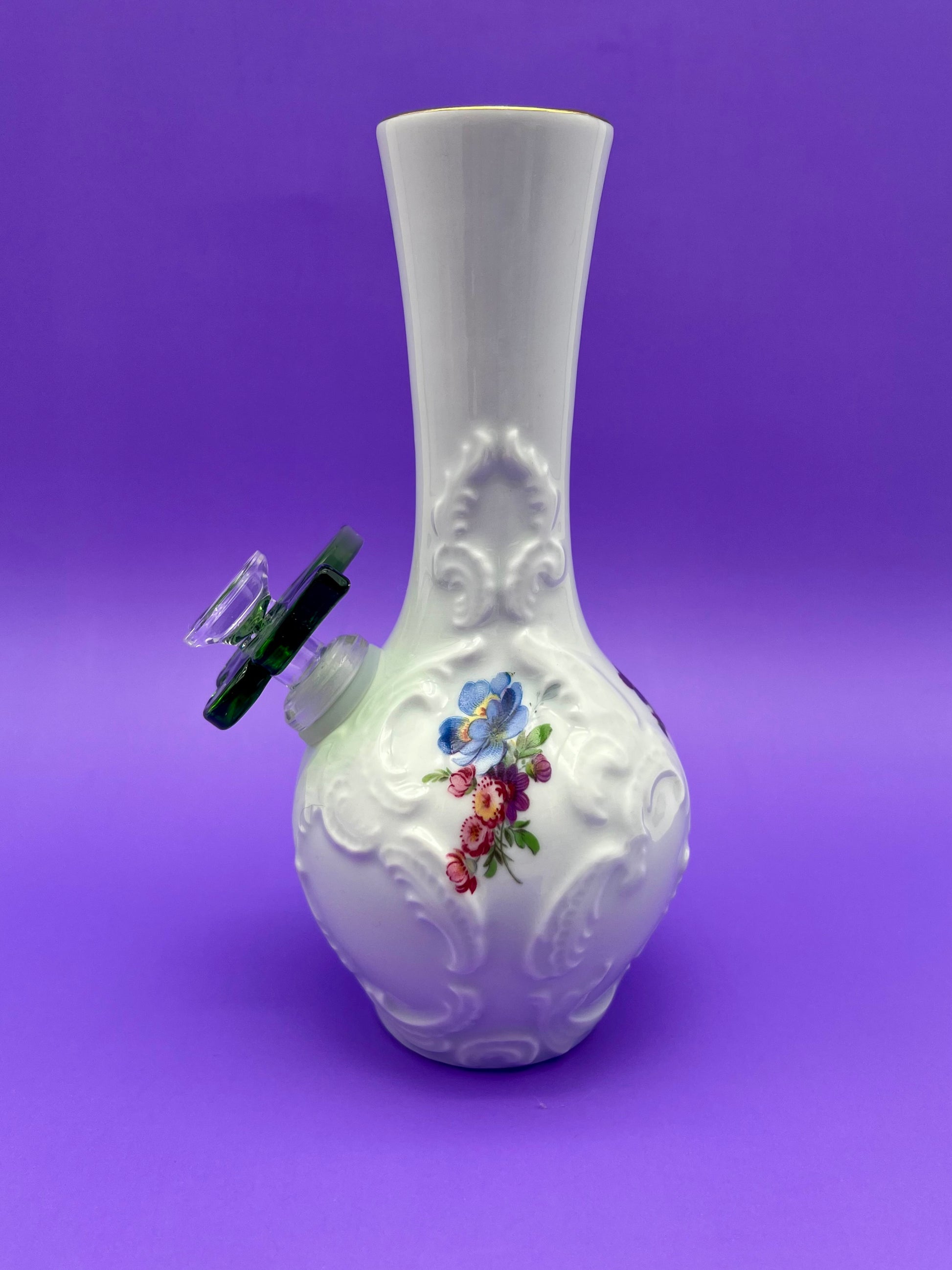Cara-Petite Water Pipe-Pearl's Puff Parlor