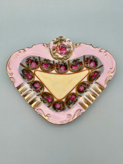 Caroline-Smoking Accessory-Pearl's Puff Parlor