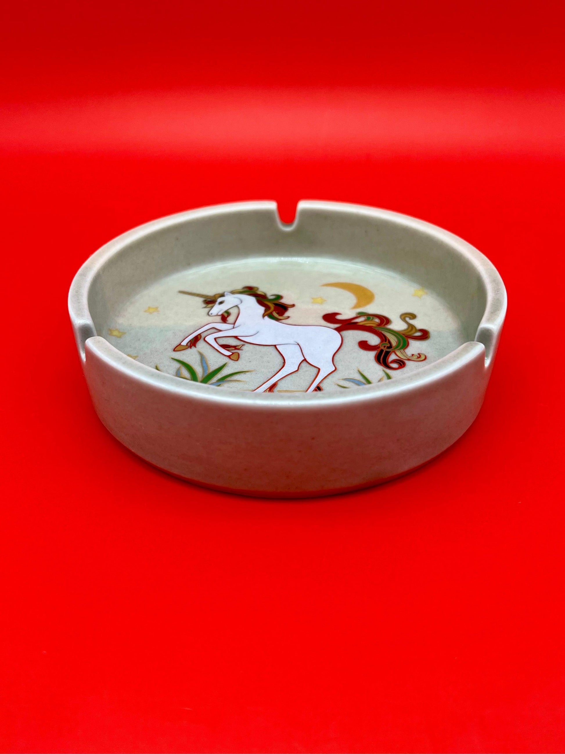 Celestia-Smoking Accessory-Pearl&#39;s Puff Parlor