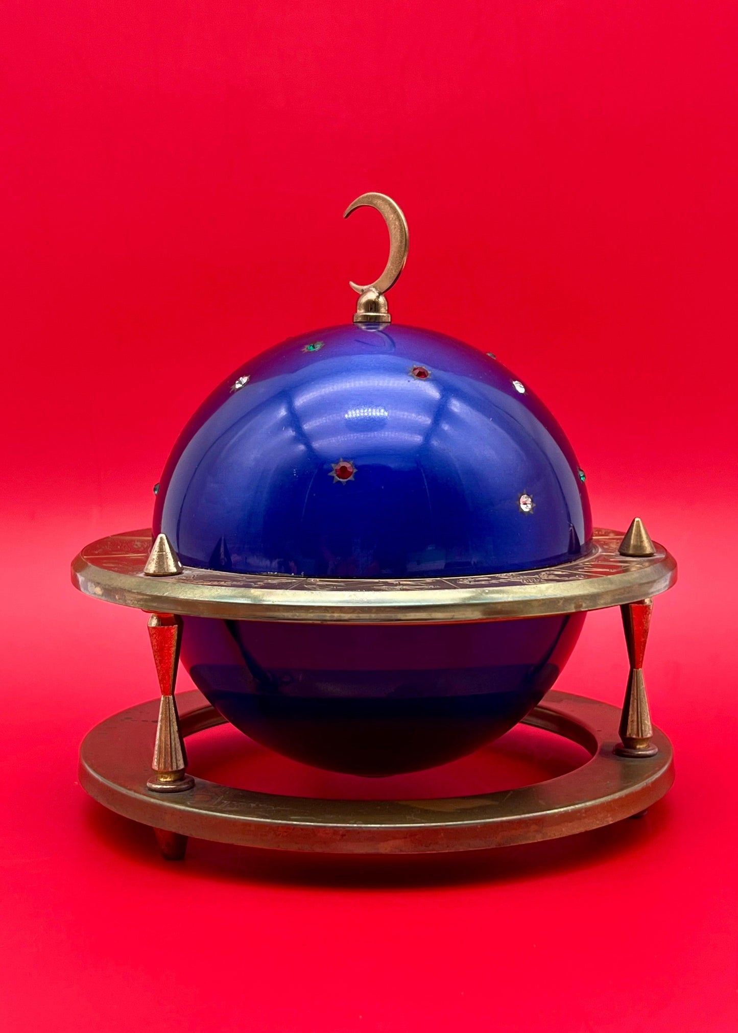 Celestina-Smoking Accessory-Pearl's Puff Parlor