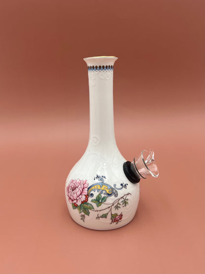 Chloe-Petite Water Pipe-Pearl's Puff Parlor