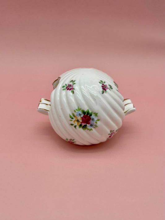 Cleo-Smoking Accessory-Pearl&#39;s Puff Parlor