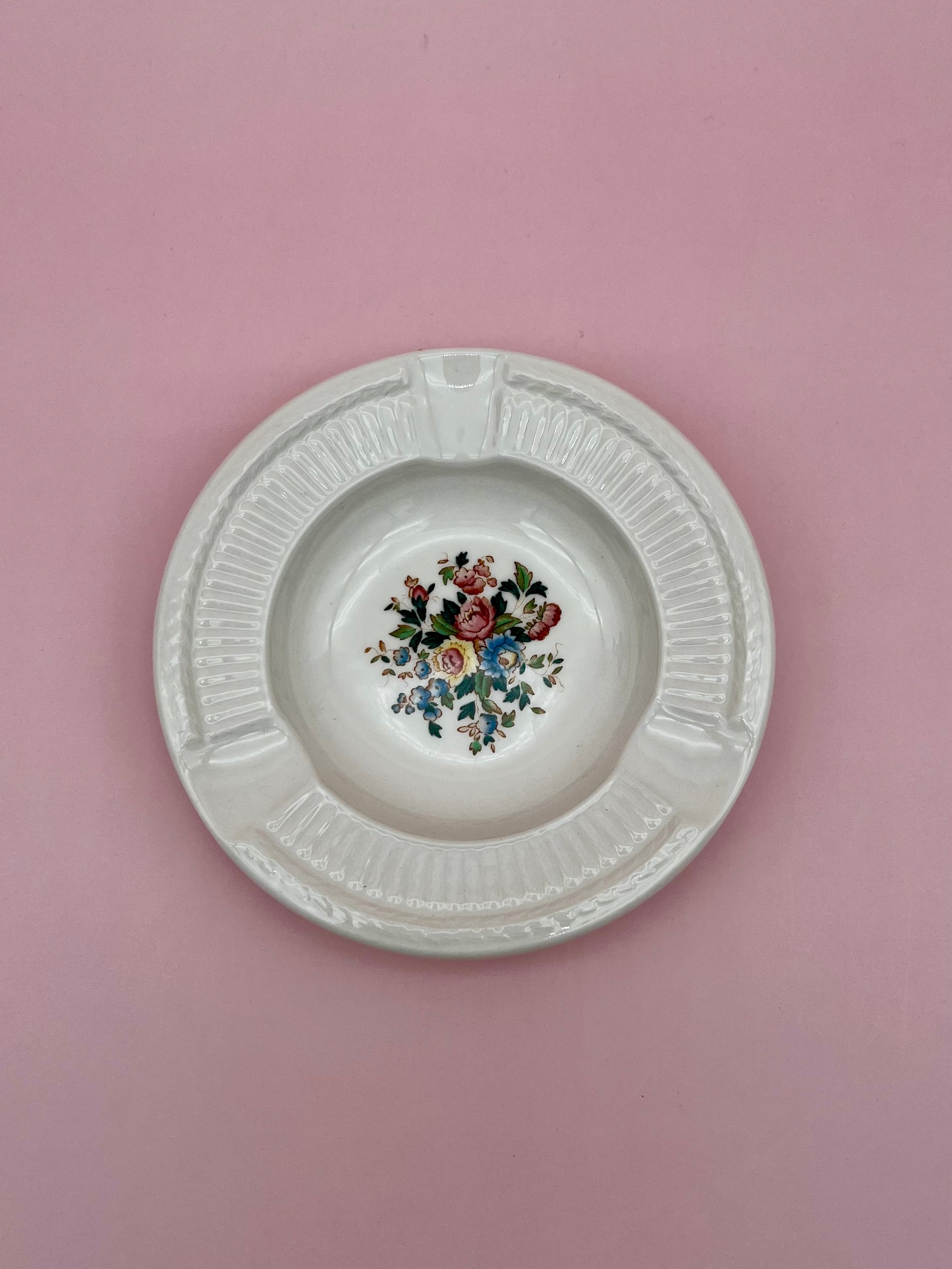 Connie Ashtray-Smoking Accessory-Pearl&#39;s Puff Parlor