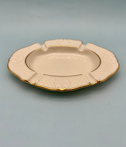 Coral-Smoking Accessory-Pearl's Puff Parlor