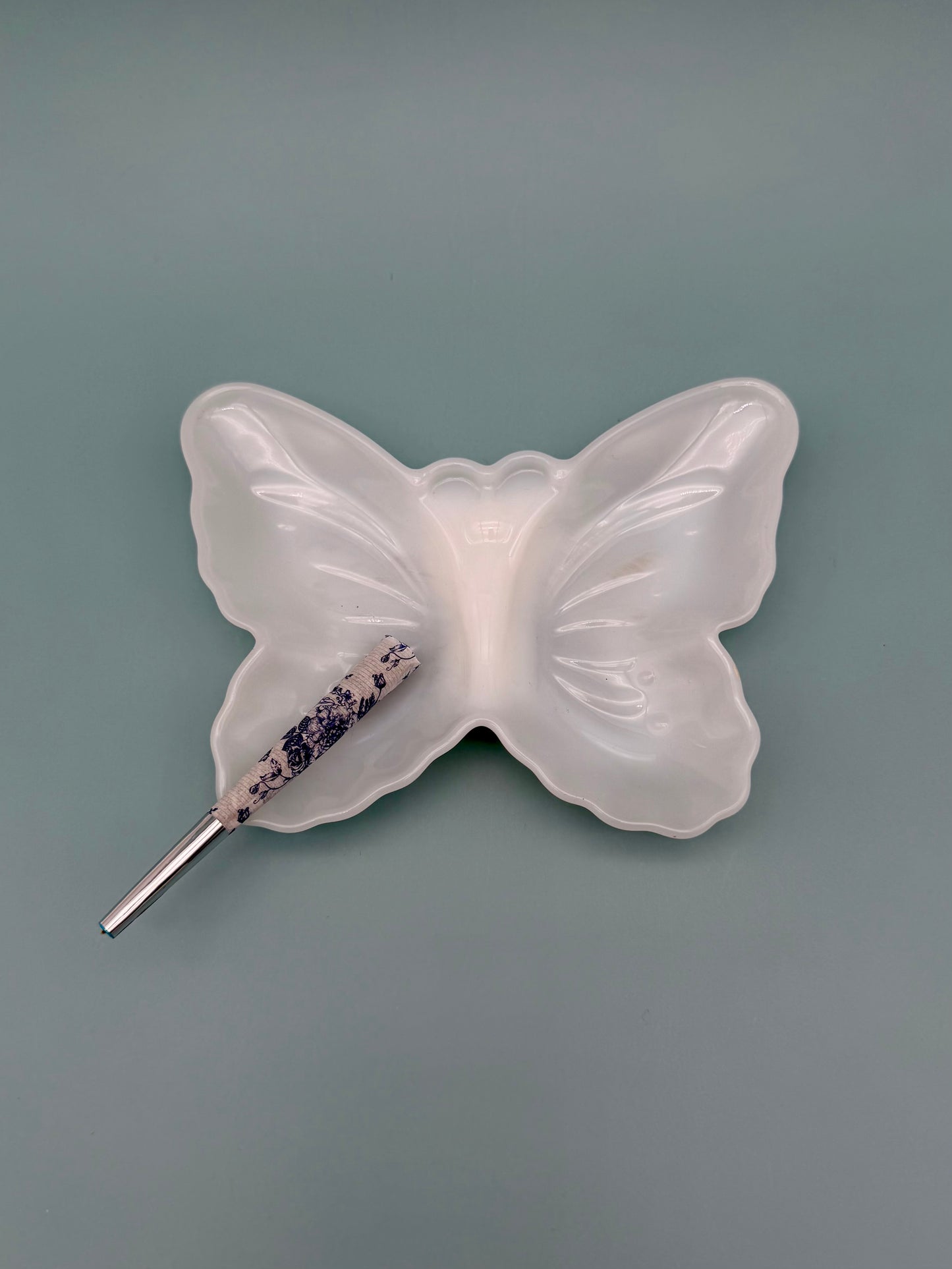 Daya-Smoking Accessory-Pearl's Puff Parlor