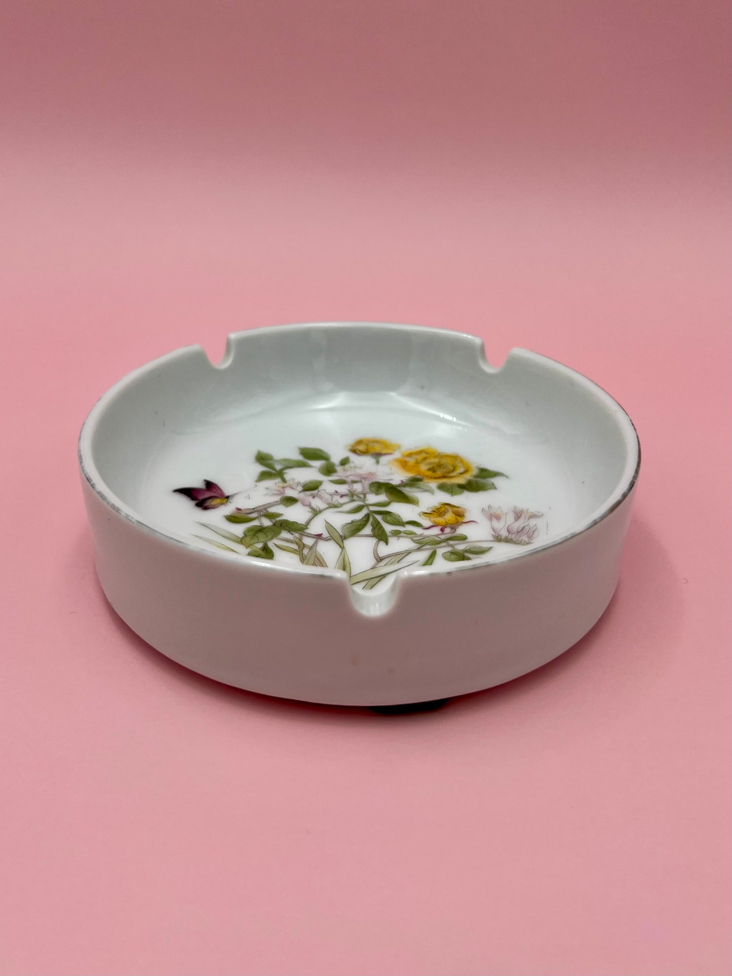 Denise-Smoking Accessory-Pearl&#39;s Puff Parlor
