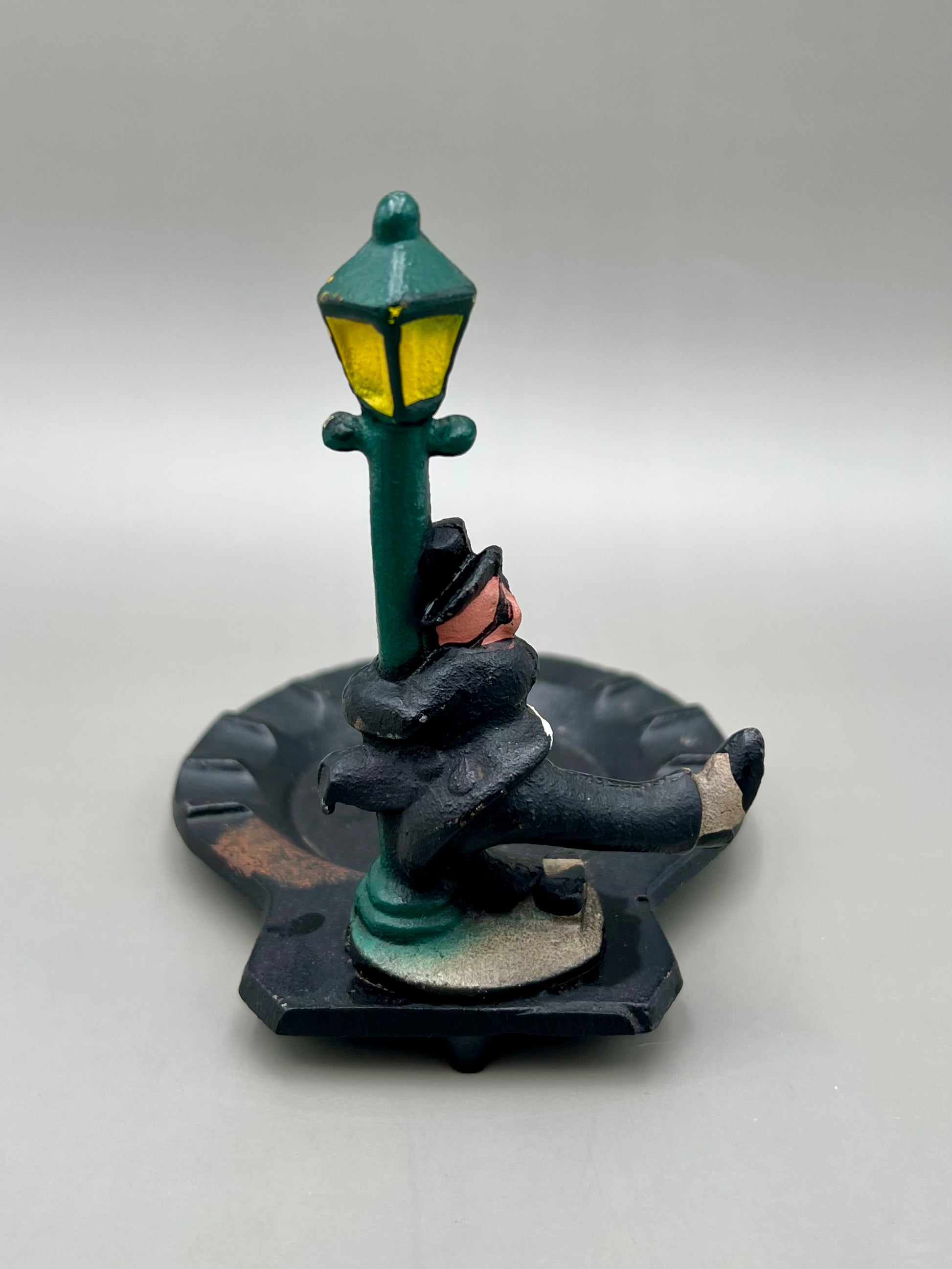 Earl-Smoking Accessory-Pearl&#39;s Puff Parlor