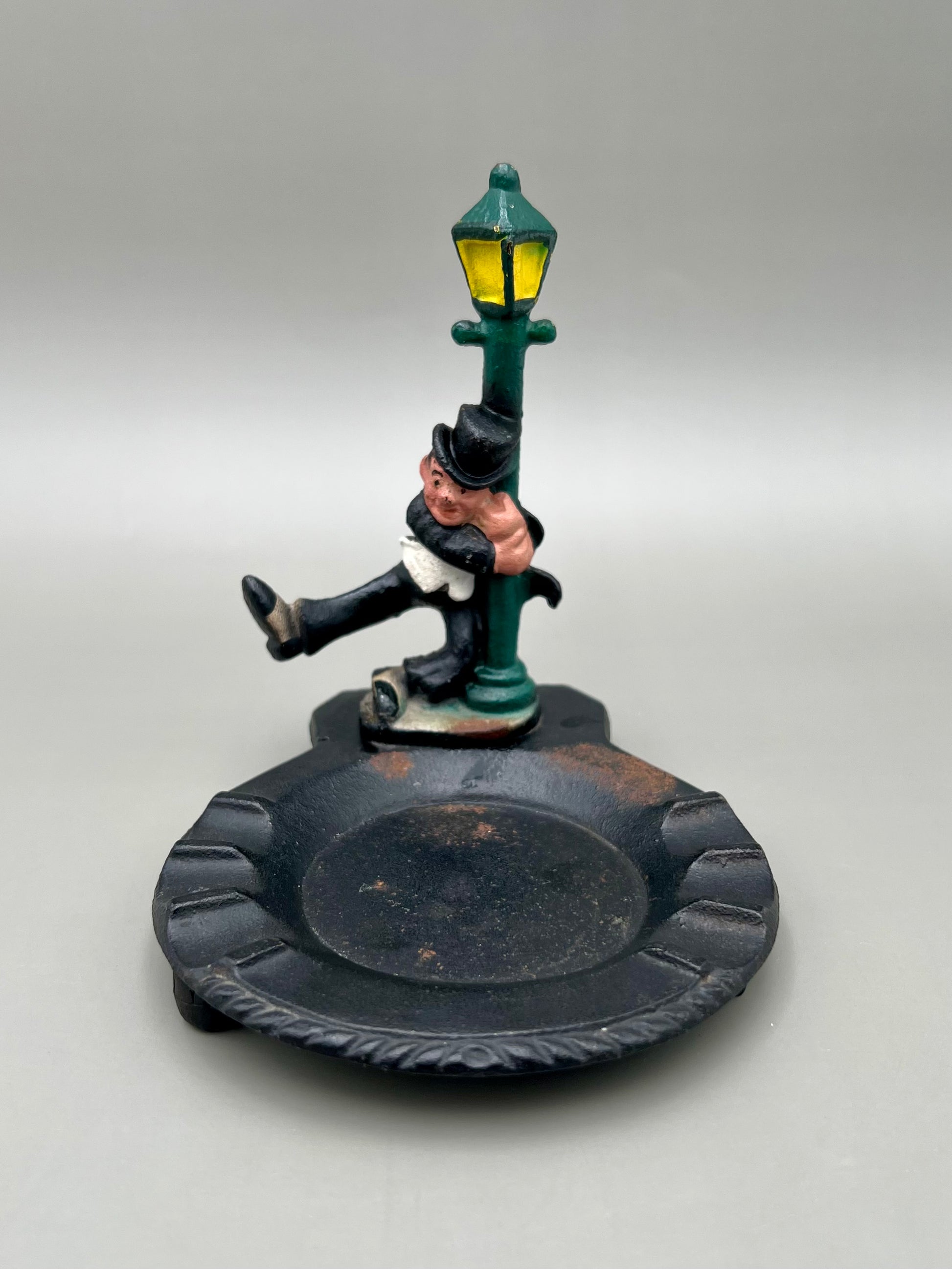 Earl-Smoking Accessory-Pearl&#39;s Puff Parlor
