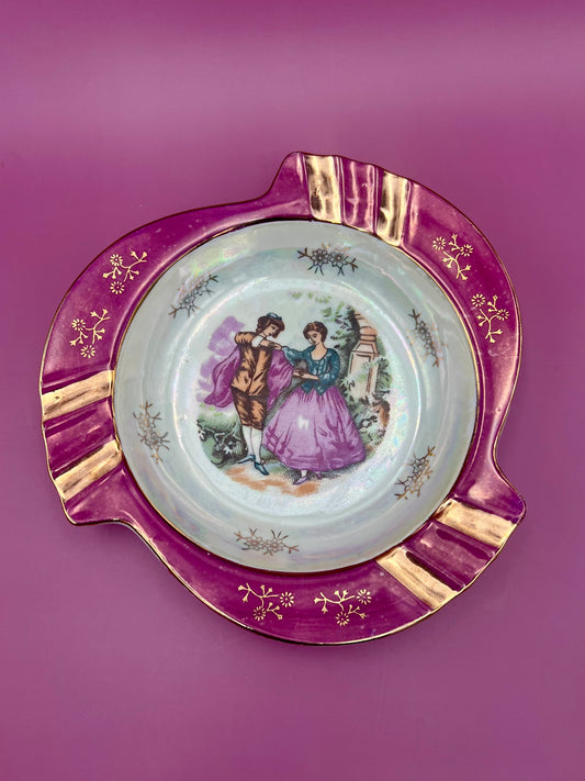 Earnestine-Smoking Accessory-Pearl&#39;s Puff Parlor