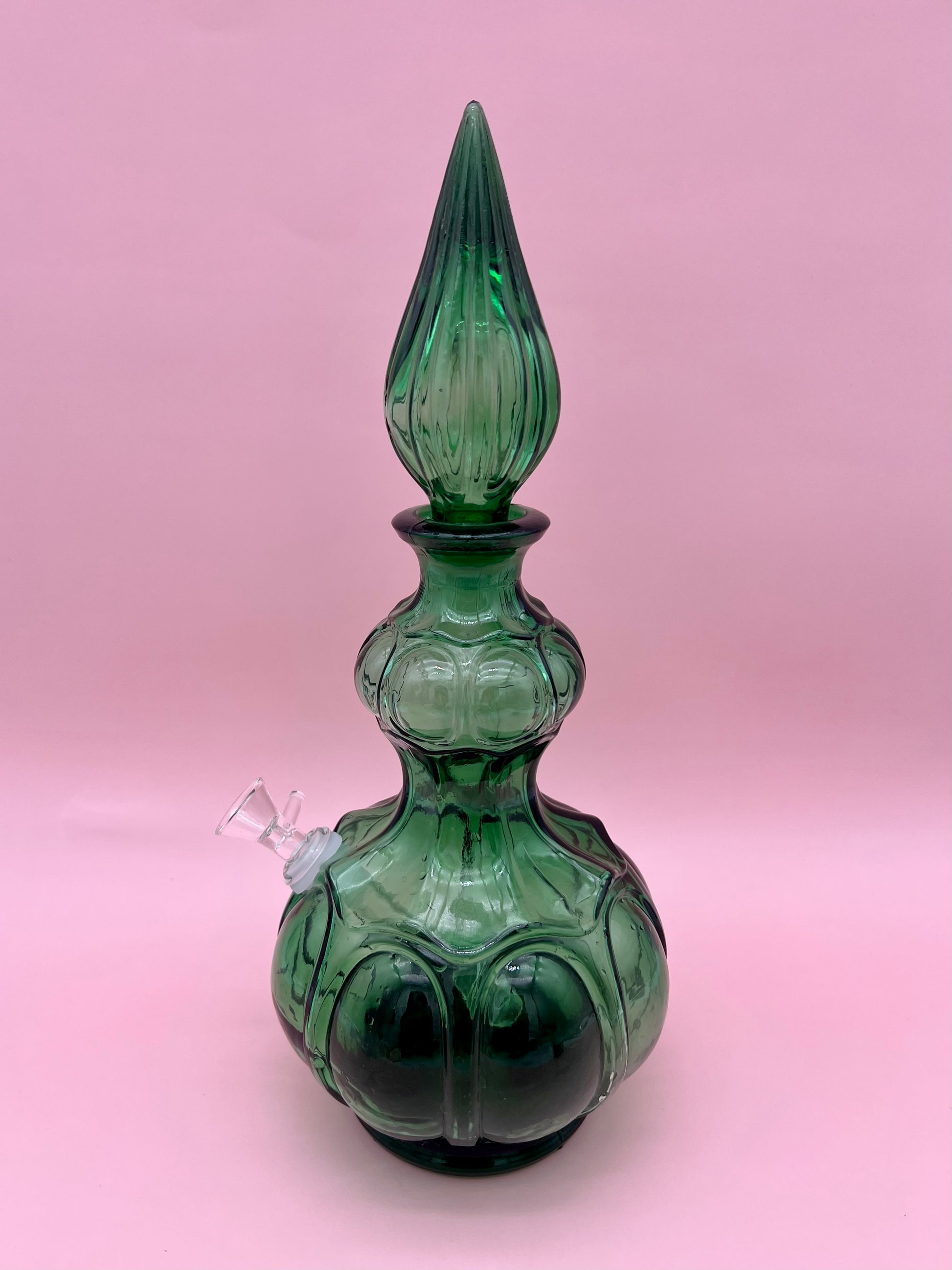 Eileen-Decanter-Pearl&#39;s Puff Parlor
