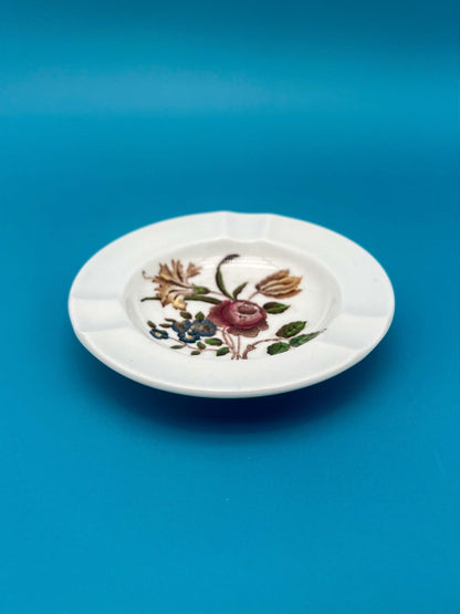 Elizabeth Ashtray-Smoking Accessory-Pearl&#39;s Puff Parlor