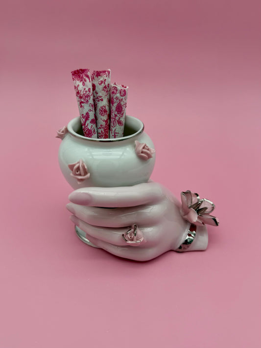 Elsie-Smoking Accessory-Pearl's Puff Parlor
