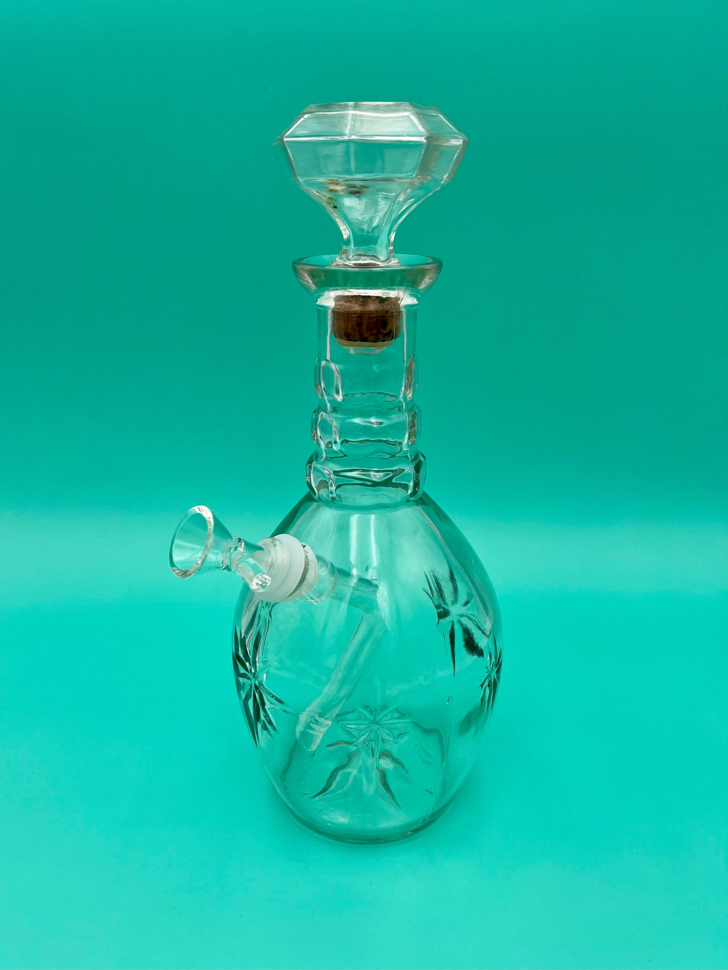 Estella-Decanter-Pearl&#39;s Puff Parlor