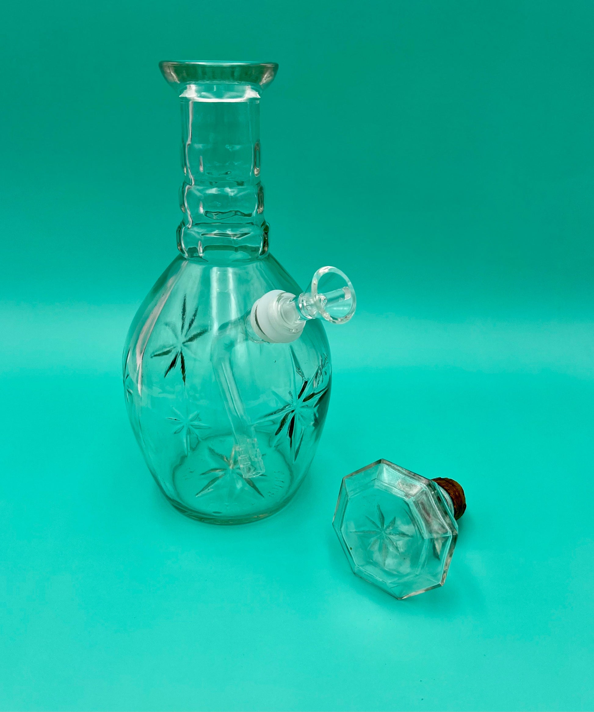 Estella-Decanter-Pearl&#39;s Puff Parlor